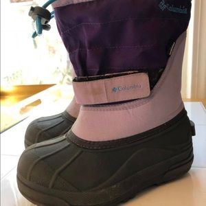 Girls Columbia winter boots size 12